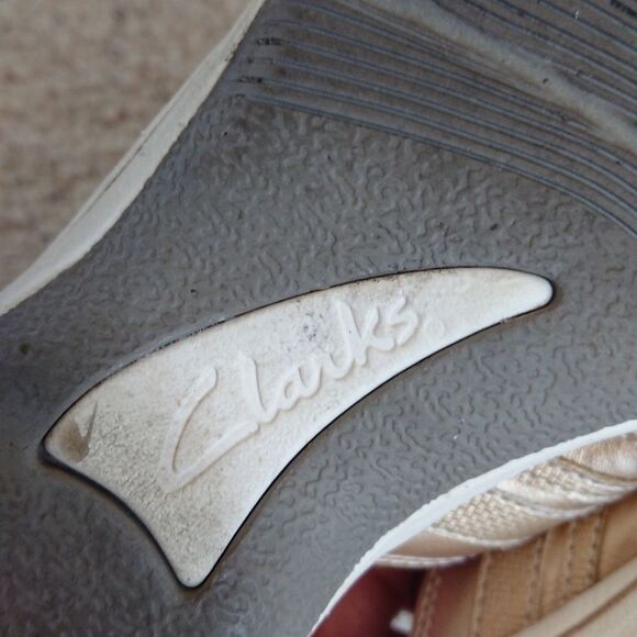 CLARKS Cloudsteppers Brinkley Jazz Sandals size 7M - Picture 11 of 13